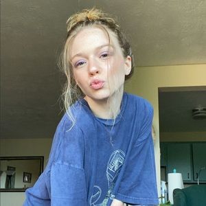 Meet your Posher, Josie